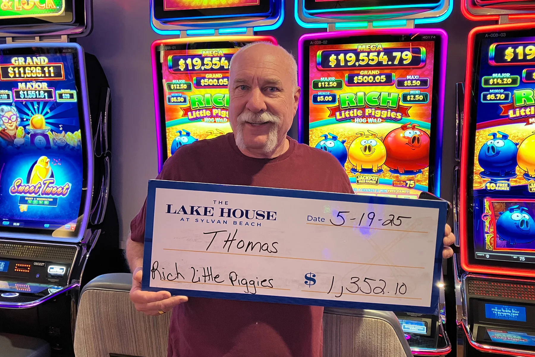 Thomas won $1,352